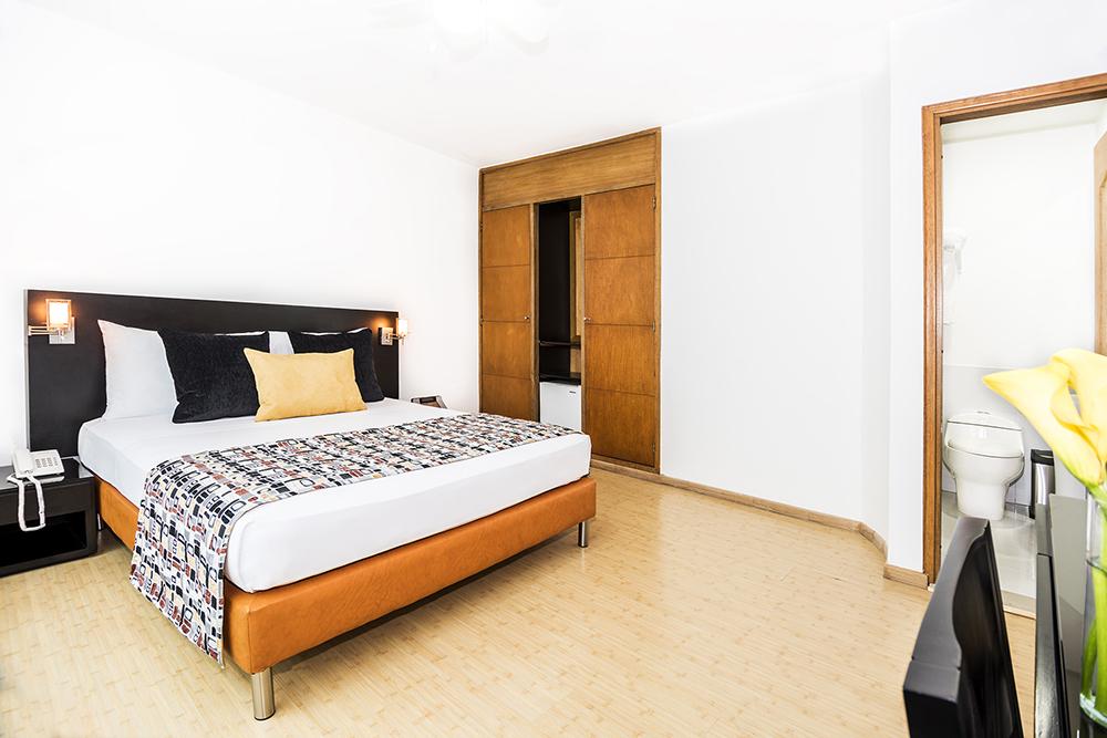 Hotel Asturias Medellín Exteriör bild